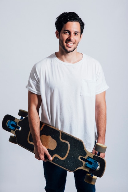 Sourire, homme, tenue, longboard