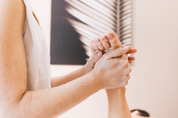 Spa et concept de massage avec pieds