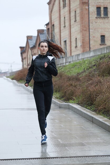 Sport femme en plein air