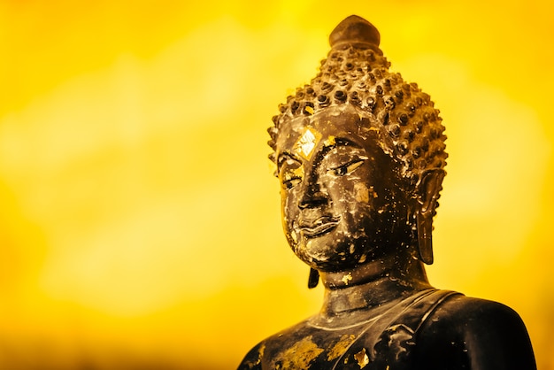 Photo gratuite statue de bouddha