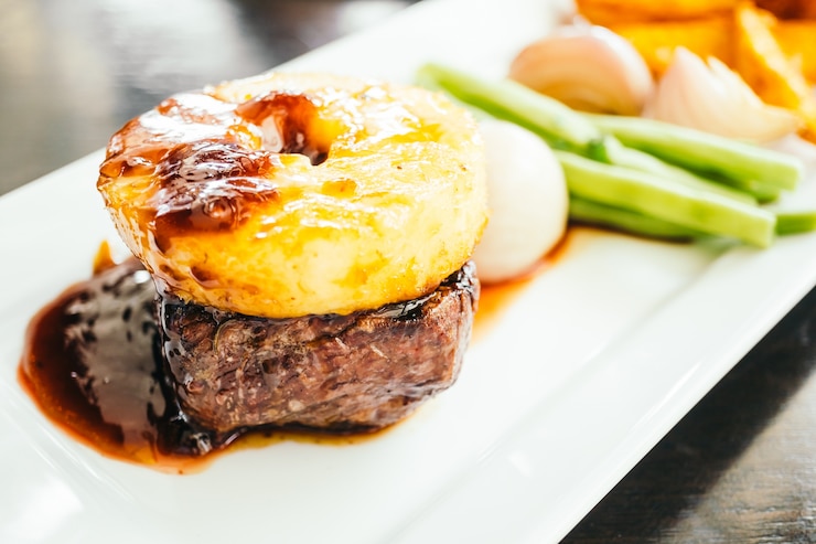Photo gratuit steak de bœuf