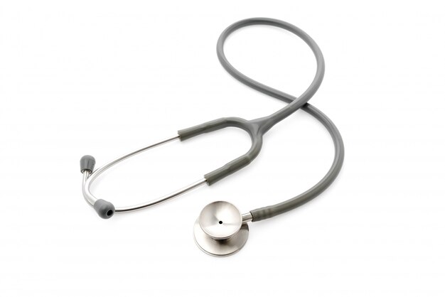 Stéthoscope médicale sur fond blanc.