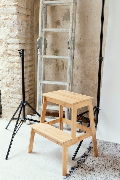 Photo gratuite studio avec accessoires pour la photographie