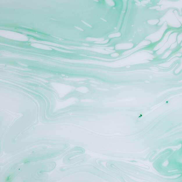 Surface de l&#39;eau avec un design abstrait minimaliste