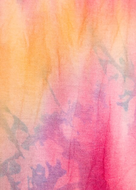 Surface de tissu tie-dye colorée