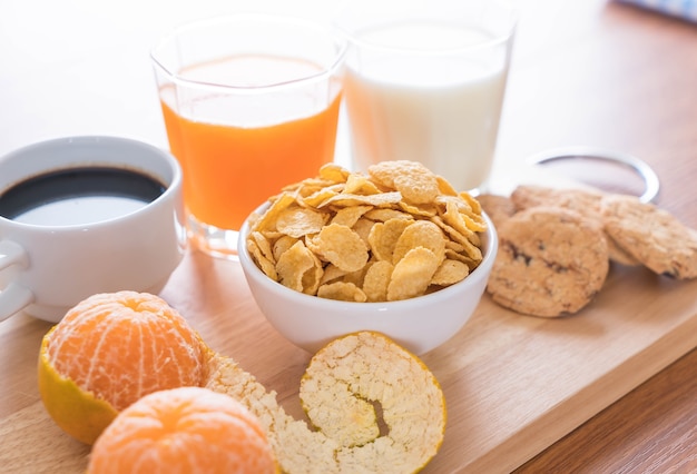 Table Set de petit-déjeuner