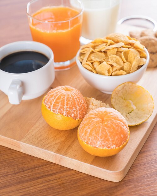 Table Set de petit-déjeuner