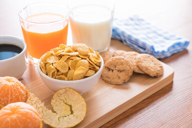 Table Set de petit-déjeuner