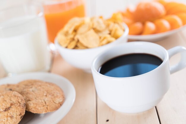 Table Set de petit-déjeuner