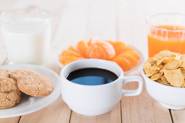 Table Set de petit-déjeuner