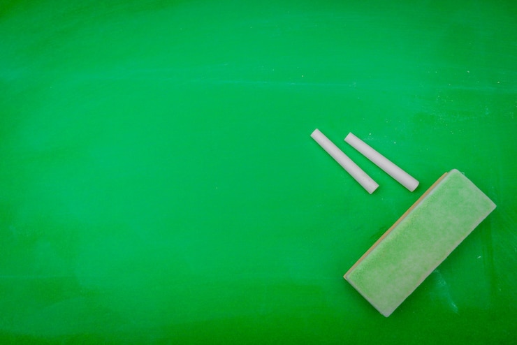 Photo gratuit tableau blanc vert.