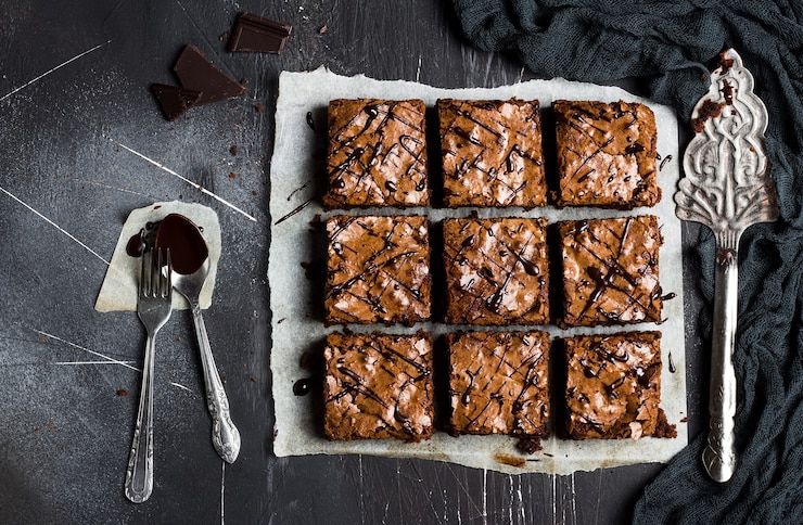 Photo gratuit tarte au chocolat brownie pâtisserie maison cuisson sucrée