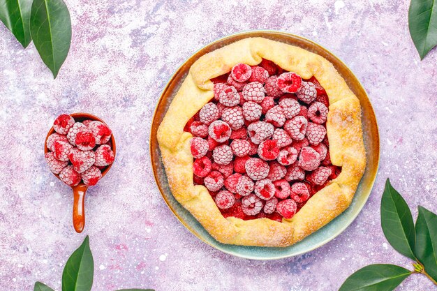 Tarte ouverte, galette aux framboises.