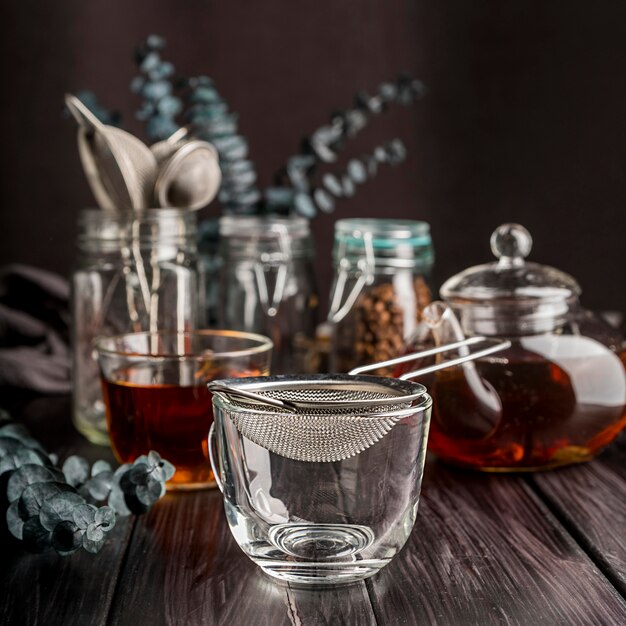 Tasse aux herbes de thé