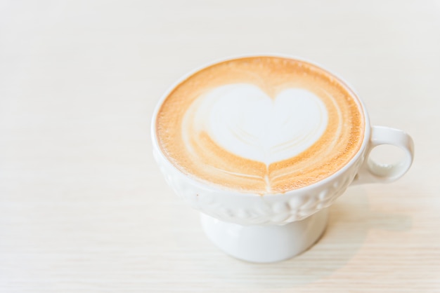 Tasse de café au lait chaud