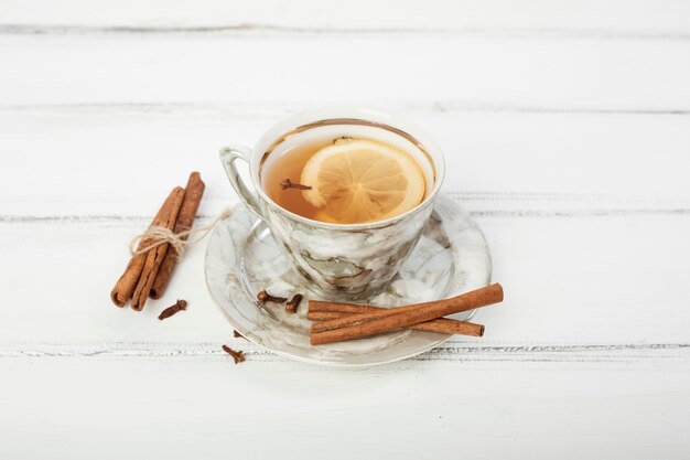 Tasse à thé élégante