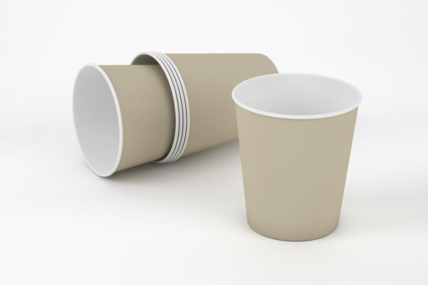 Des tasses en papier sur fond blanc