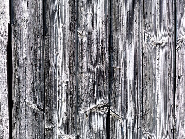 Texture en bois noir et blanc avec des rayures