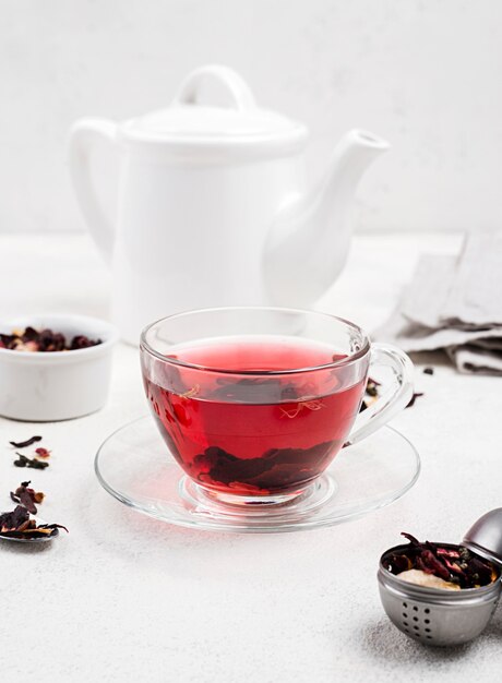 Théière avec tisane