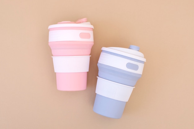 Photo gratuite thermos couleur pastel zéro déchet