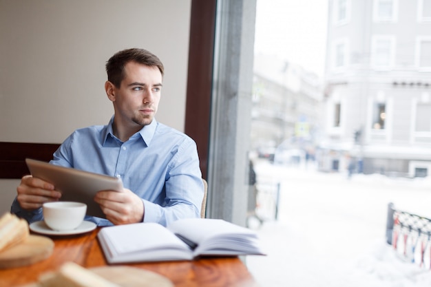 Travail après le petit déjeuner