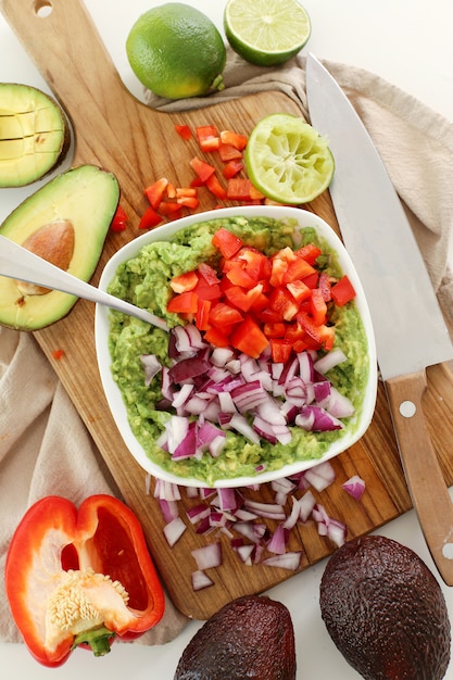 Photo gratuite trempette au guacamole