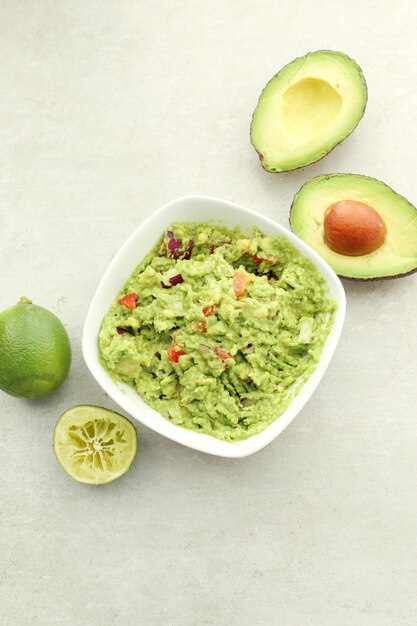 Trempette au guacamole