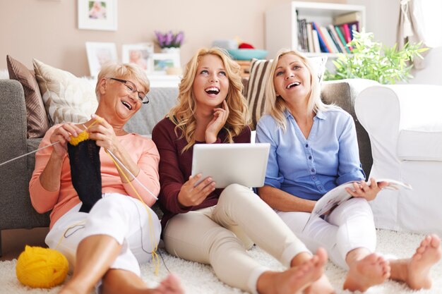 Tricot, technologie numérique ou journaux - tout le monde aime quelque chose de différent