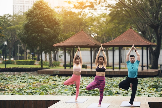 Trikonasana