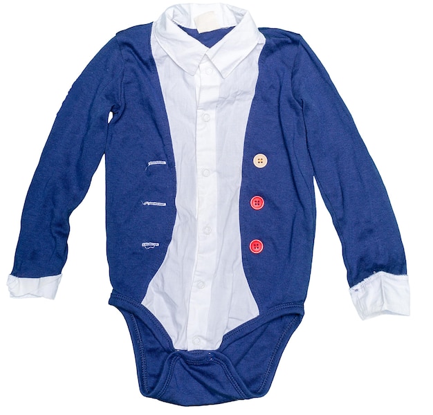 Vêtements de bébé isolé sur fond blanc