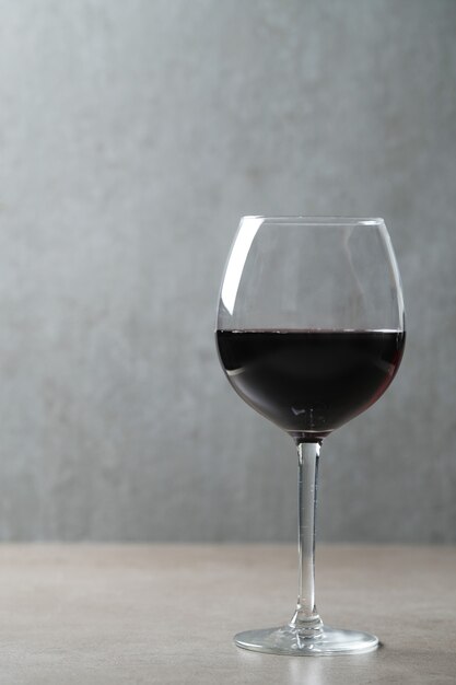 Vin rouge en verre