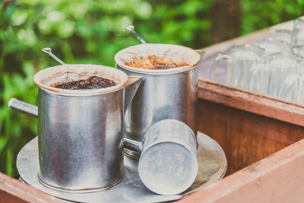 Vintage faire du café avec style thai