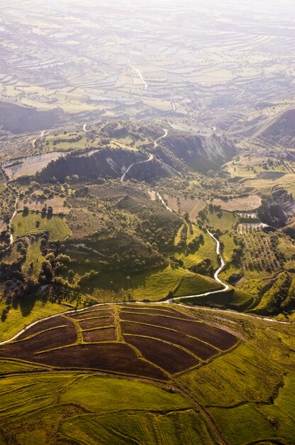 Vue aérienne des champs de ferme