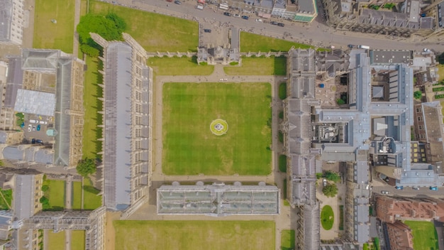 Vue aérienne du campus du King's College de l'Université de Cambridge à Cambridge, Royaume-Uni