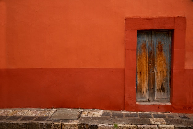 Photo gratuite vue de l'architecture urbaine mexicaine colorée