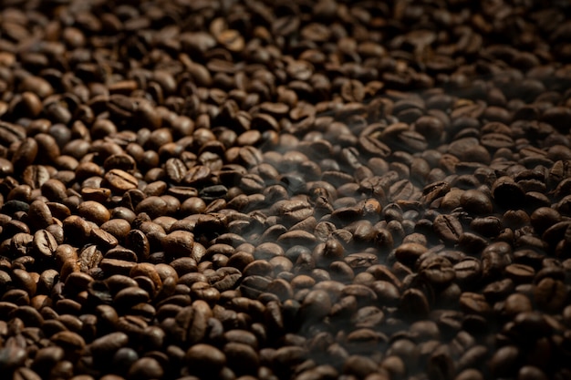Vue de beaucoup de grains de café