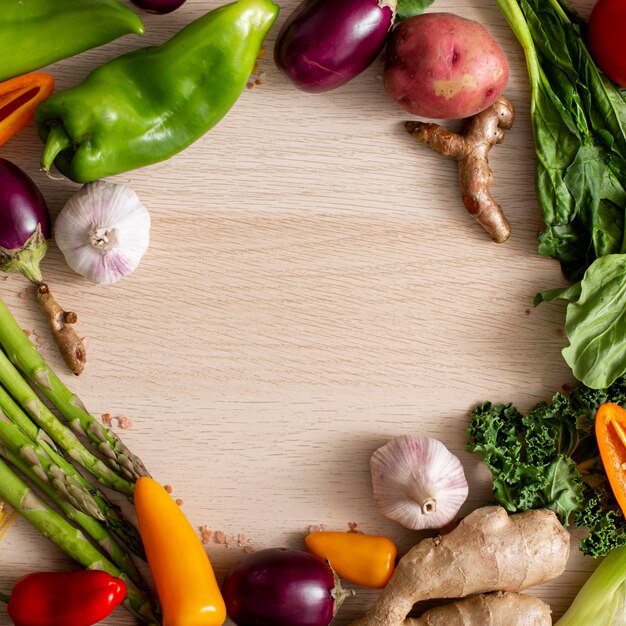 Vue de dessus de l'assortiment de légumes