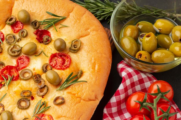 Vue de dessus de l'assortiment de plats délicieux