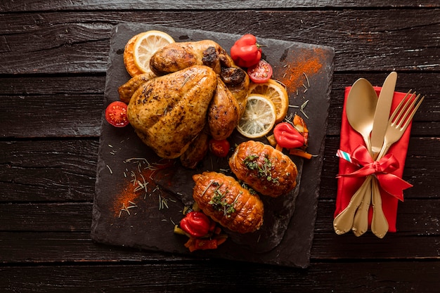 Vue de dessus Assortiment de repas de Noël festifs