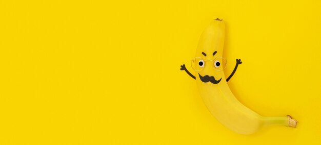 Vue de dessus banane avec espace copie