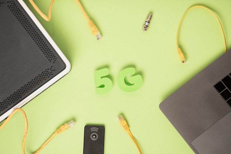 Photo gratuit vue de dessus caractères 5g avec câbles ethernet