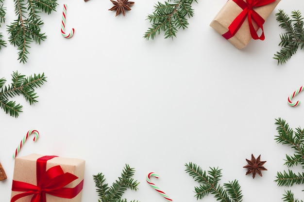 Vue de dessus décoration de Noël avec espace de copie