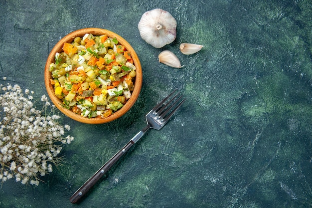 vue de dessus délicieuse salade de légumes, repas de salade de déjeuner de couleur alimentaire