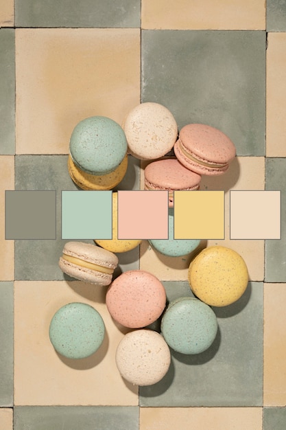 Vue de dessus de délicieux macarons