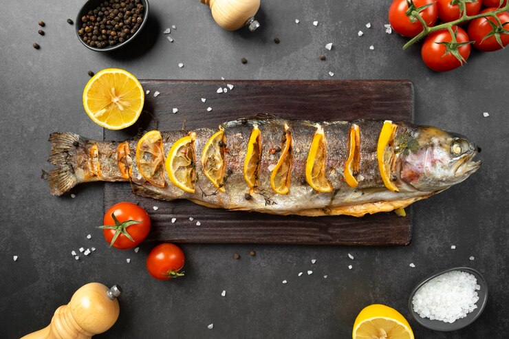 Photo gratuit vue de dessus délicieux repas de truite