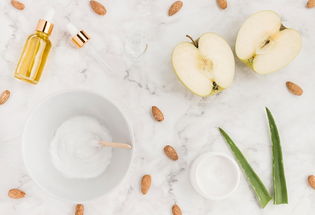 Vue de dessus du concept de cosmétiques naturels