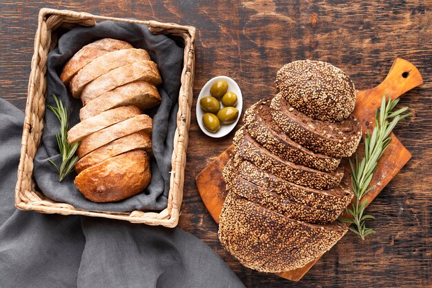 Vue de dessus du concept de pain aux graines