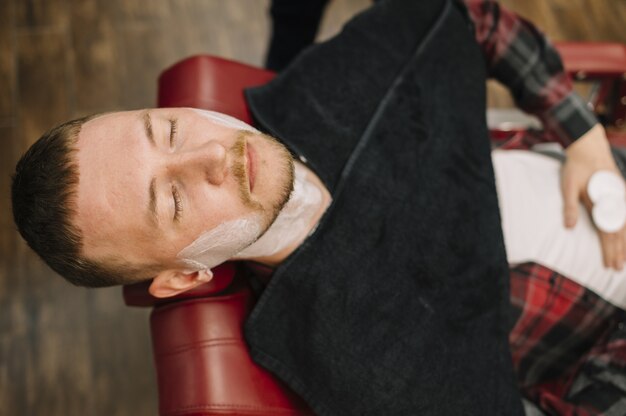 Vue de dessus du concept de salon de coiffure