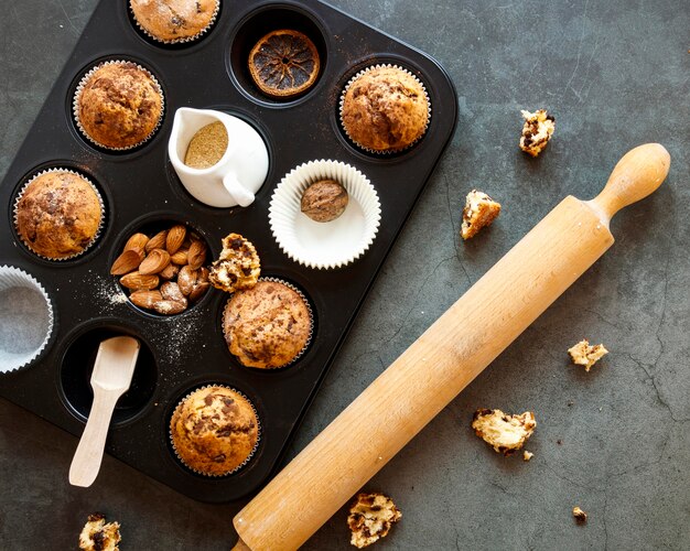 Vue de dessus du délicieux concept de petit gâteau