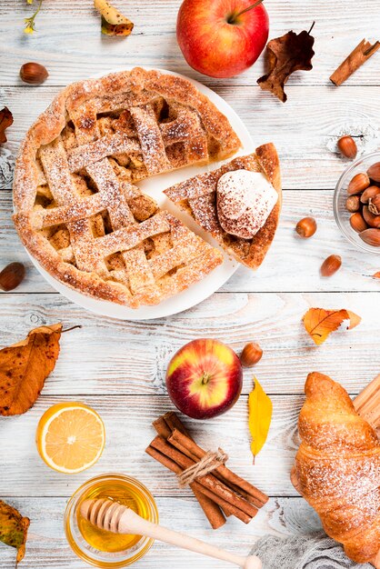 Vue de dessus du petit déjeuner appétissant